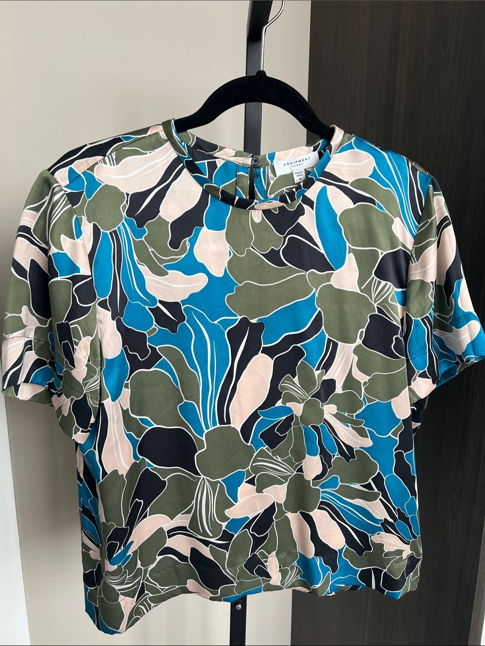 Equipment Floral Short Sleeve Tee in Blue, Olive, Black, Cream